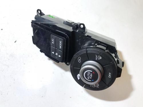 Used Climate control Climate control HONDA INSIGHT (ZE_) 1.3 IMA (ZE28, ZE2) (88 hp) 35844909 35844909