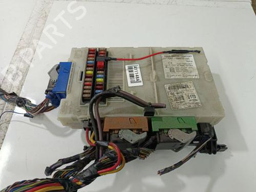 Used Fuse box FORD S-MAX (WA6) 2.0 TDCi (130 hp) 32530779
