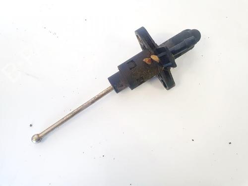 Used Clutch slave cylinder Clutch slave cylinder VW BORA I (1J2) 1.9 TDI (110 hp) 35443133 35443133