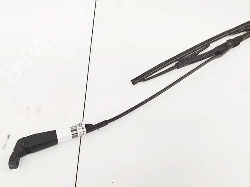Used Front windshield wiper arm Front windshield wiper arm OPEL ASTRA F Hatchback (T92) 1.7 TD (F08, M08, F68, M68) (68 hp) 32576643 32576643