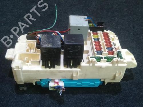Used Fuse box Fuse box 33485776 33485776