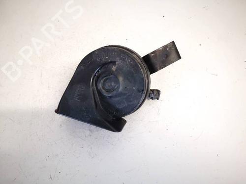horn-chrysler-200-saloon-2014-35126342 main image
