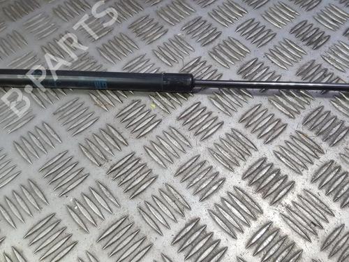 tailgate-lift-support-opel-astra-h-a04-2004-2005-2006-2007-2008-2009-2010-2011-2012-2013-2014-35682706 main image
