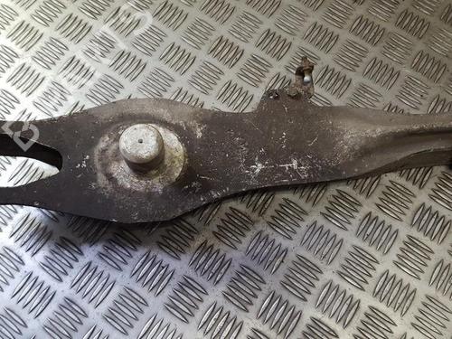 Used Left rear suspension arm Left rear suspension arm SAAB 9-3 (YS3F, E79, D79, D75) 2.0 t (210 hp) 35689166 35689166