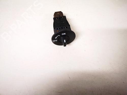 Used Switch RENAULT ESPACE IV (JK0/1_) 2.0 dCi (JK03, JK04, JK1C, JK1G, JK1J, JK1K) (173 hp) 33090490