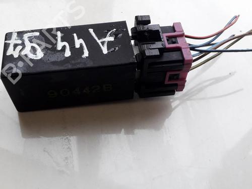 Used Electronic sensor Electronic sensor AUDI 80 B3 Saloon (893, 894, 8A2) 1.8 S (90 hp) 33511260 33511260