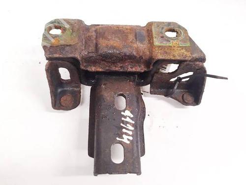Used Engine mount Engine mount MAZDA 2 (DE_, DH_) 1.4 MZR-CD (68 hp) 33613152 33613152