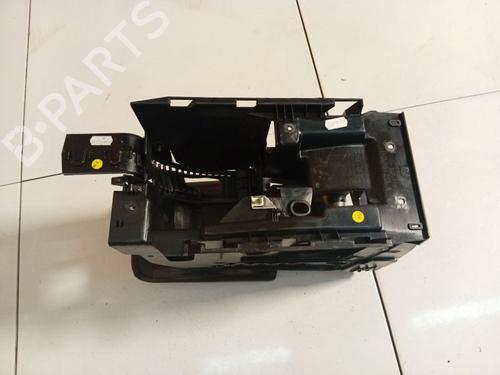 Armrest / Center console VW GOLF V (1K1) 2.0 TDI 16V | BP34911133I20 - Image 3