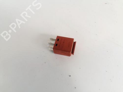 Used Other Other FORD FIESTA IV (JA_, JB_) 1.25 i 16V (75 hp) 32882901 32882901