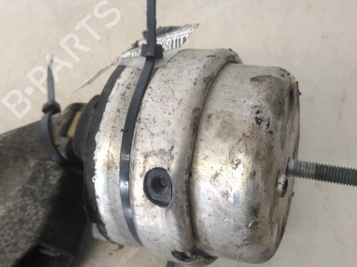 Used Engine mount Engine mount TOYOTA RAV 4 IV (_A4_) 2.0 D (ALA40_, ALA40R) (124 hp) 33497847 33497847