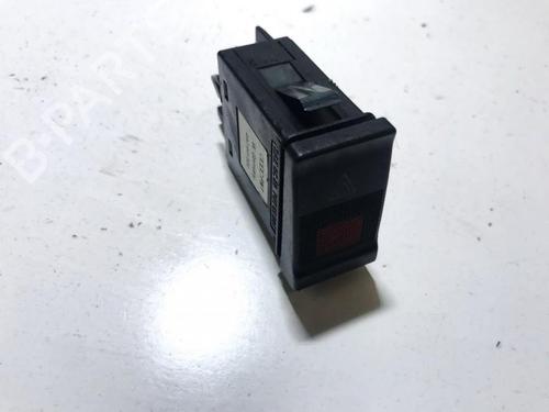 warning-switch-audi-80-b4-saloon-8c2-1991-1992-1993-1994-1995-35844211 main image