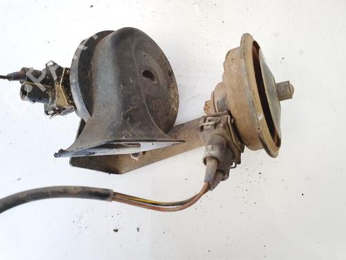 horn-audi-a4-b5-8d2-1994-1995-1996-1997-1998-1999-2000-2001-35491766 main image