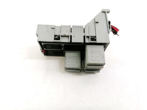 fuse-box-opel-meriva-a-mpv-x03-2003-2004-2005-2006-2007-2008-2009-2010-32903687 main image