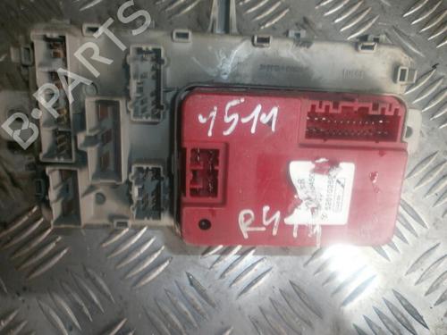 fuse-box-rover-400-ii-hatchback-rt-1995-1996-1997-1998-1999-2000-33482602 main image