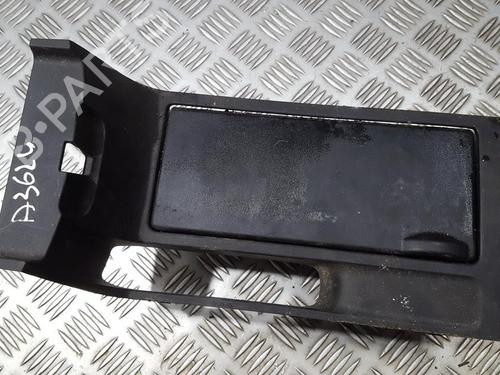 Used Cup/Object holder Cup/Object holder MAZDA 3 (BK) 1.3 (BK14) (84 hp) 35700126 35700126