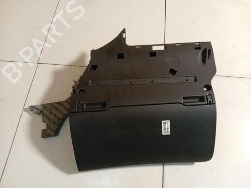 Used Glove box Glove box AUDI A6 C6 (4F2) 2.0 TDI (140 hp) 39999778 39999778