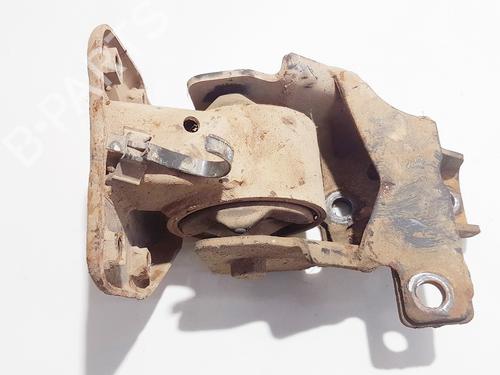 Used Engine mount Engine mount MITSUBISHI LANCER V (CB_A, CD_A, CE_A) 2.0 Diesel (CB8A) (68 hp) 33068232 33068232