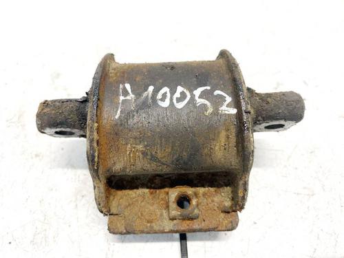 Used Engine mount Engine mount MERCEDES-BENZ E-CLASS (W210) E 220 D (210.004) (95 hp) 32595259 32595259