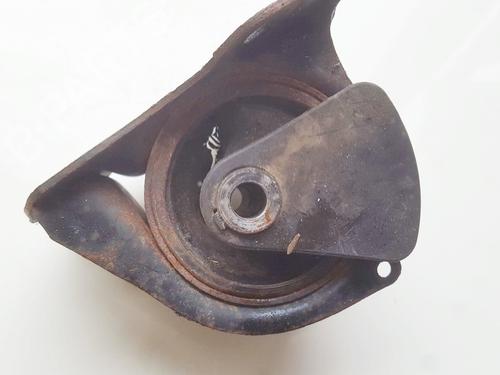 Used Engine mount Engine mount HONDA HR-V (GH_) 1.6 16V (GH1, GH3) (105 hp) 33521660 33521660