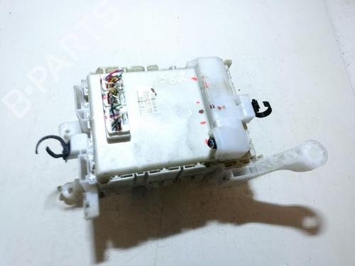 Used Fuse box Fuse box TOYOTA AURIS (_E15_) 2.0 D-4D (ADE150_, ADE150R) (126 hp) 33515538 33515538