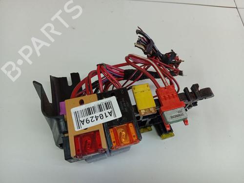 Used Fuse box Fuse box VW PASSAT B5 Variant (3B5) 1.9 TDI (110 hp) 33730921 33730921