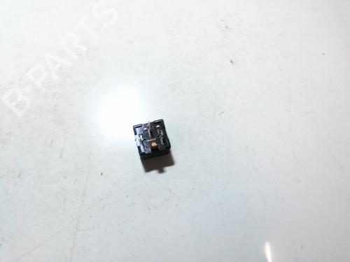Electronic sensor AUDI 100 C4 Avant (4A5) 2.5 TDI | BP33515706M84 - Image 2