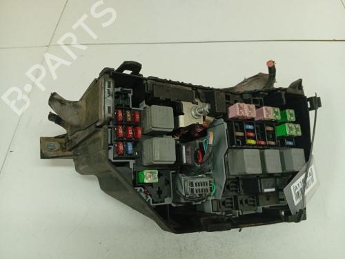 Used Fuse box Fuse box FORD S-MAX (WA6) 2.0 Flexifuel (145 hp) 40556131 40556131