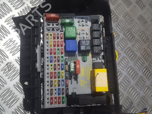 fuse-box-opel-astra-g-hatchback-t98-1998-1999-2000-2001-2002-2003-2004-2005-2006-2007-2008-2009-33500565 main image