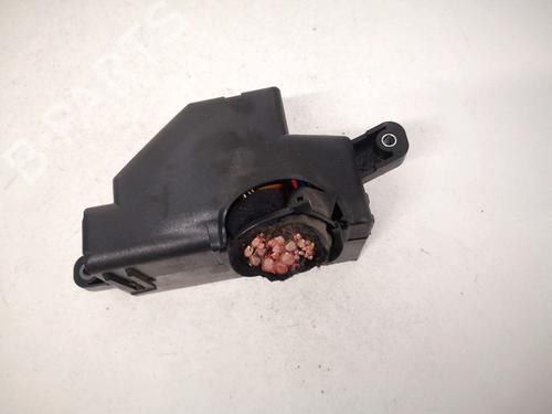 Fuse box VW GOLF V (1K1) 2.0 SDI | BP32901846E1 - Image 3