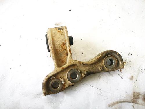 Used Engine mount Engine mount KIA SORENTO I (JC) 2.5 CRDi (170 hp) 33073979 33073979