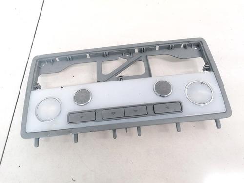 interior-roof-light-vw-phaeton-3d1-3d2-3d3-3d4-3d6-3d7-3d8-3d9-2002-2003-2004-2005-2006-2007-2008-2009-2010-2011-2012-2013-2014-2015-2016-35526087 main image