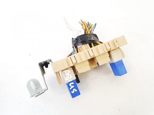 fuse-box-nissan-nv200-van-2010-32910300 main image