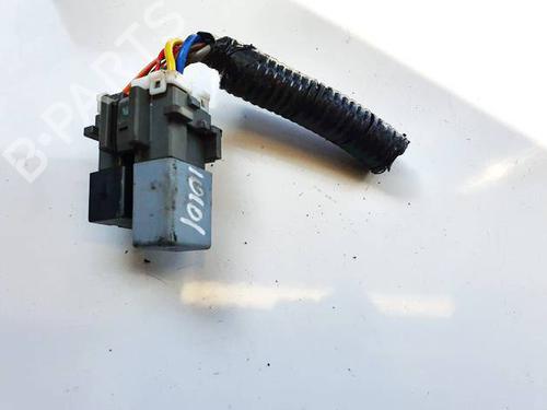 Fuse box HONDA FR-V (BE) 1.8 (BE1) | BP32580209E1