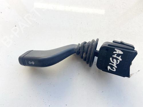 Used Warning switch Warning switch OPEL ASTRA G Hatchback (T98) 1.7 TD (F08, F48) (68 hp) 35493732 35493732