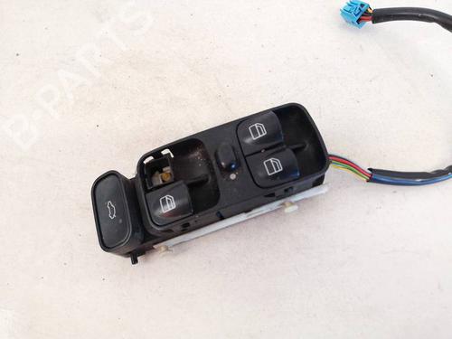 switch-mercedes-benz-c-class-w203-2000-2001-2002-2003-2004-2005-2006-2007-32933527 main image