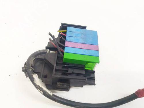 Used Fuse box OPEL ZAFIRA A MPV (T98) 2.2 DTI 16V (F75) (125 hp) 32624087