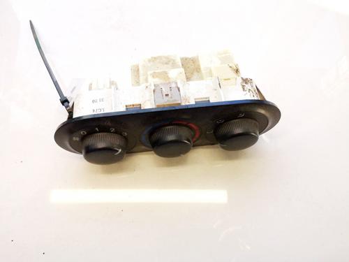 Used Climate control Climate control MAZDA MPV II (LW) 2.0 DI (136 hp) 35640839 35640839