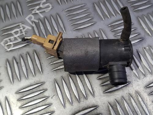 Used Washer pump Washer pump FORD TRANSIT CONNECT (P65_, P70_, P80_) 1.8 Di (75 hp) 35675838 35675838
