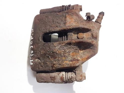 Used Right front brake caliper Right front brake caliper 35474952 35474952