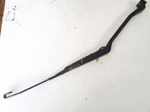 front-windshield-wiper-arm-toyota-rav-4-ii-_a2_-2000-2001-2002-2003-2004-2005-32890409 main image