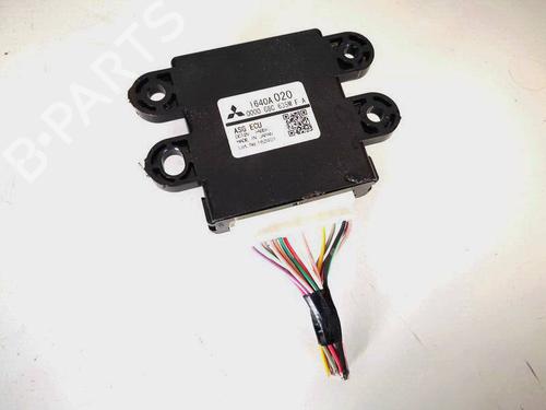 Used Electronic module Electronic module MITSUBISHI ASX (GA_W_) 1.6 MIVEC (GA1W) (116 hp) 32964619 32964619