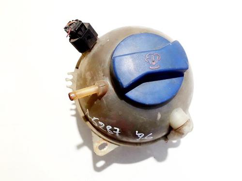 Ekpansionstank Ekpansionstank AUDI A3 (8L1) 1.8 (125 hp) 35863895 35863895