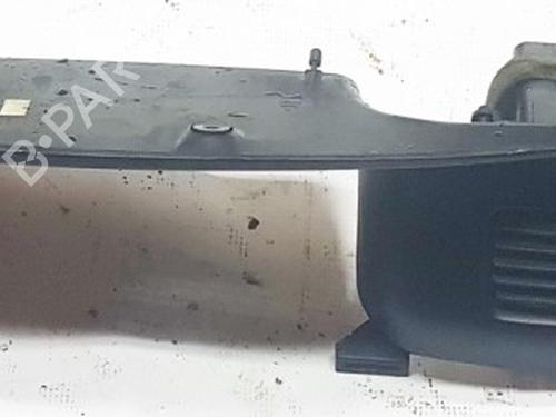 Difusor / Saída de ar FORD USA WINDSTAR (A3) 3.8 V6 (203 hp) 33107148