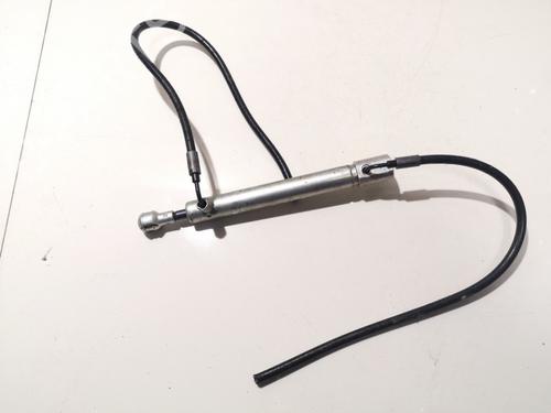 Used Tailgate lift support Tailgate lift support VW PHAETON (3D1, 3D2, 3D3, 3D4, 3D6, 3D7, 3D8, 3D9) 3.0 V6 TDI 4motion (233 hp) 35883170 35883170