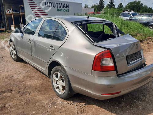 Electronic module SKODA OCTAVIA II (1Z3) 1.6 TDI | BP33088511M83 - Image 8