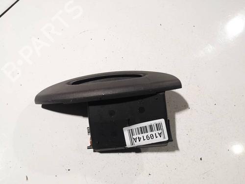 Posacenere Posacenere RENAULT SCÉNIC I MPV (JA0/1_, FA0_) 1.4 16V (JA0D, JA1H, Ja0W, JA10) (95 hp) 34752272 34752272