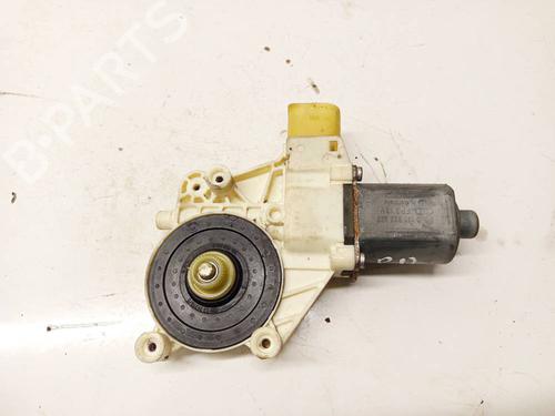 Used Right rear window motor Right rear window motor 34810446 34810446