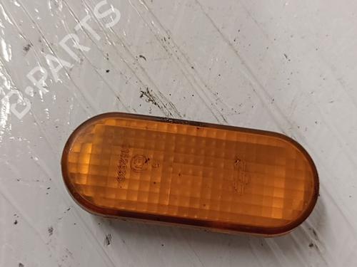 Used Right side indicator Right side indicator 39484945 39484945