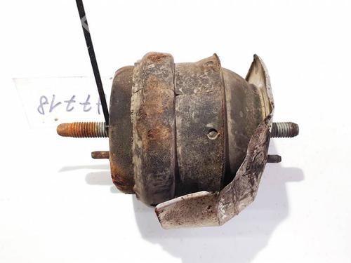 Used Engine mount Engine mount CADILLAC CTS 3.2 (218 hp) 32921340 32921340