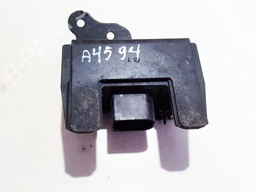 electronic-module-mercedes-benz-c-class-w203-2000-2001-2002-2003-2004-2005-2006-2007-33518029 main image